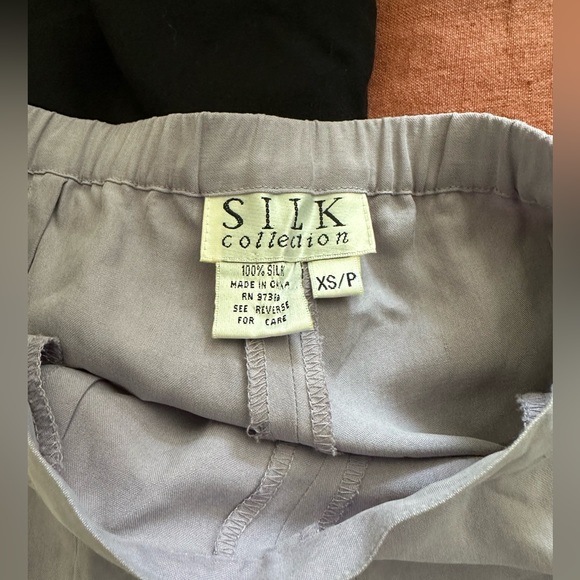 Vintage 100% Silk Slim Leg Trousers - Picture 3 of 4